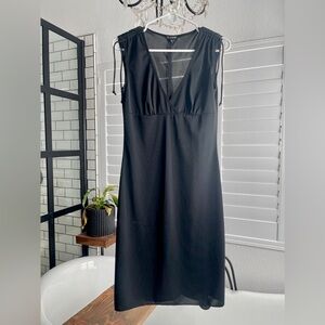 Perfect Little Black Dress Size Medium